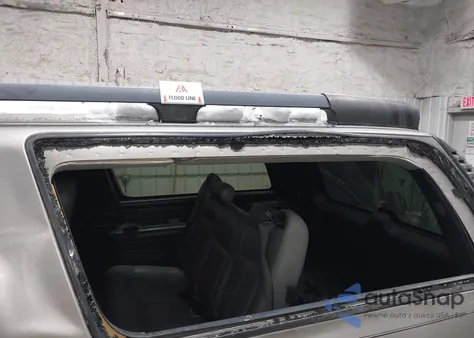 2001 Chevrolet Suburban 1500 Ls from USA, damaged, VIN 3GNFK16T21G257323